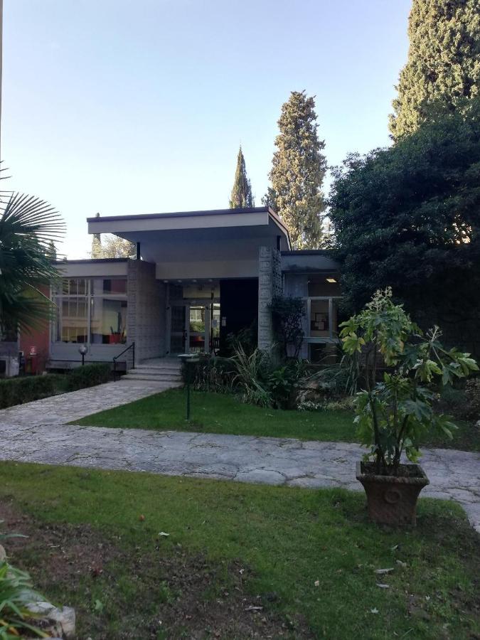 Residence Villa Alba Room Nr 221 Gardone Riviera Exterior photo